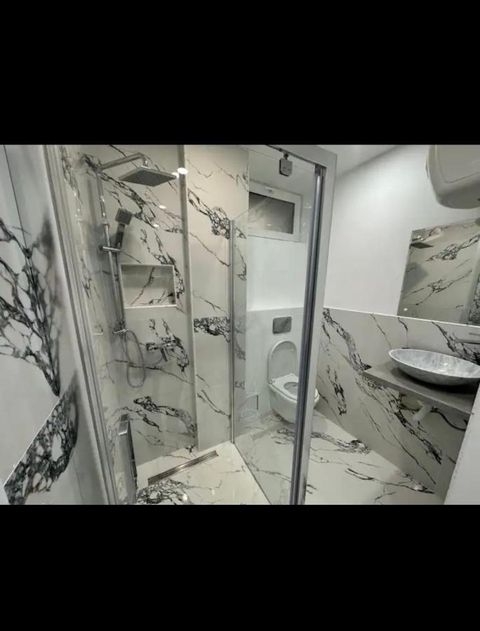 Piata Libertatii Apartament 1 Room Temešvár Exteriér fotografie